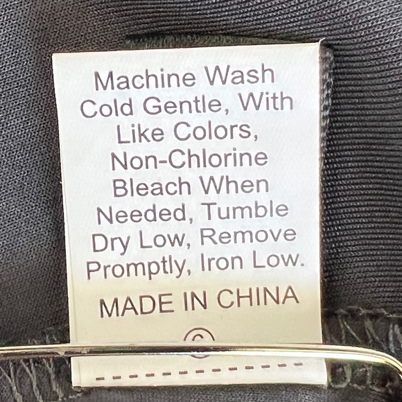 Dazy Women’s Zippered Jacket - Size XL - Picture 7 of 8